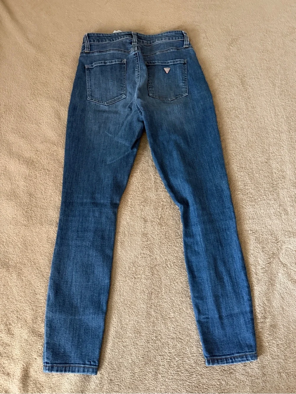 Guess High-Rise Straight-Leg Jeans in Medium Blue Wash